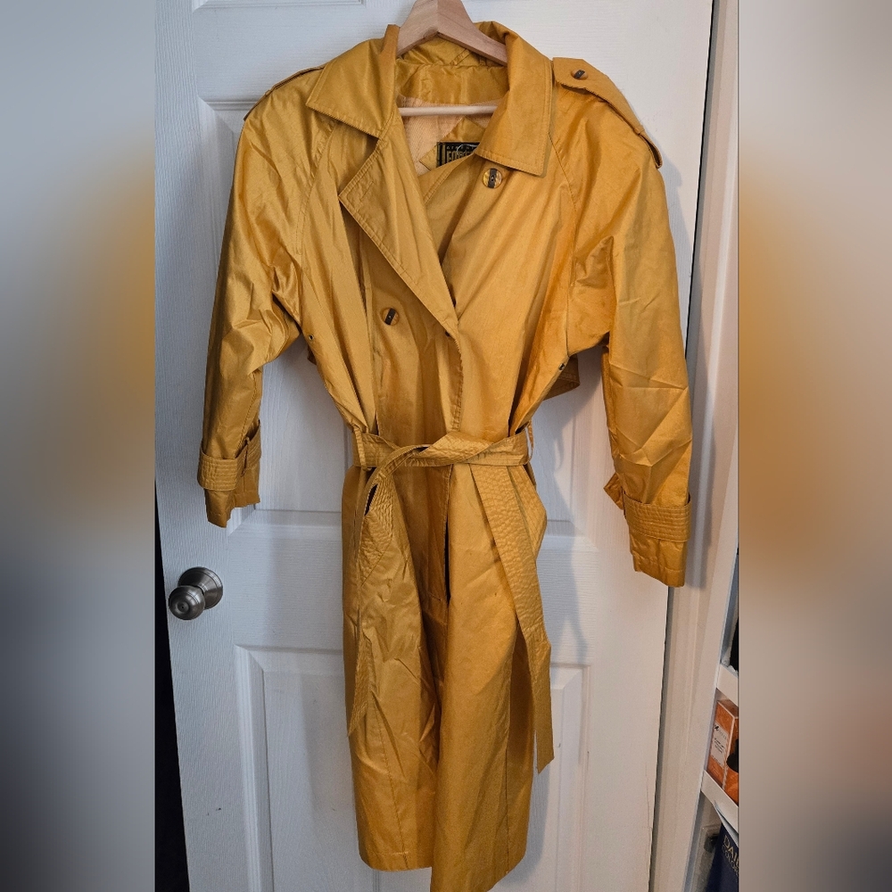 Vintage Forenza Rubberized Trench Coat Mustard Gold 80s 90s Sz 3/4